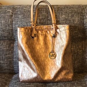 Michael Kors rose gold bag
